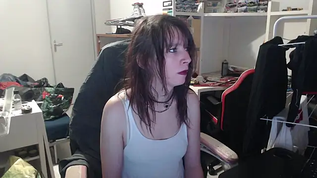 Snapshot of missthon0 chatting on 03-02-26, 11:39 missthon0 online show from 03-02-26, 11:39