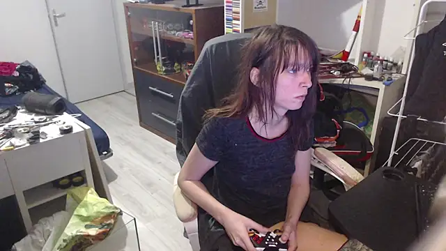 missthon0 online show from 03-12-26, 01:26