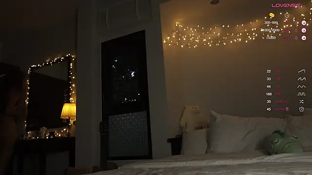 Amylittlestar online show from 10-05-25, 11:17