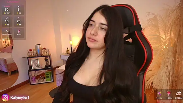 Snapshot of KallyMyller1 chatting on 01-23-25, 07:40 KallyMyller1 online show from 01-23-25, 07:40