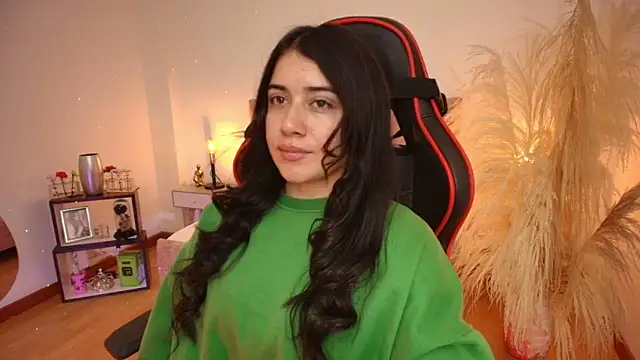 Snapshot of KallyMyller1 chatting on 01-22-25, 07:24 KallyMyller1 online show from 01-22-25, 07:24