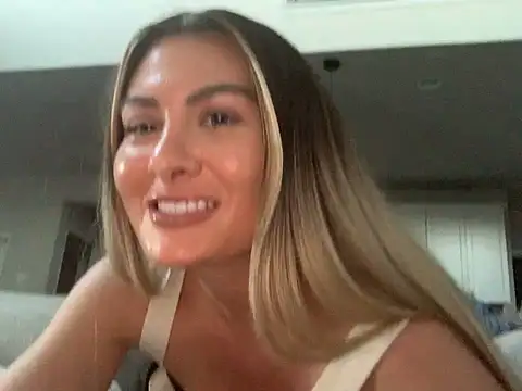 Snapshot of Alyssa_rhoades chatting on 01-31-25, 11:56 Alyssa rhoades online show from 01-31-25, 11:56