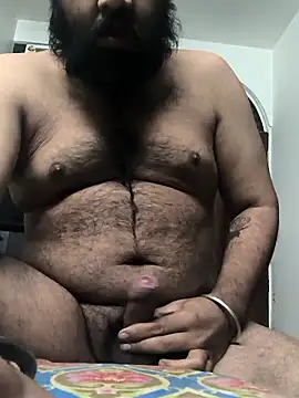 Snapshot of Harmanboy03 chatting on 01-08-26, 01:11 Harmanboy03 online show from 01-08-26, 01:11