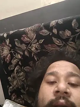 Snapshot of Harmanboy03 chatting on 02-22-26, 04:15 Harmanboy03 online show from 02-22-26, 04:15