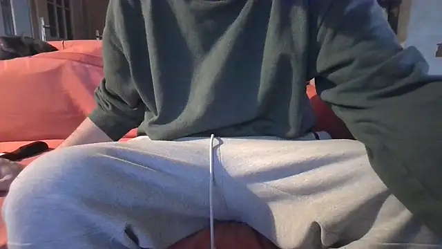 naked bear online show from 02-14-25, 07:59