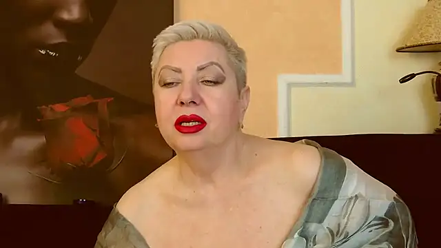 LadyPosh online show from 03-21-25, 09:45