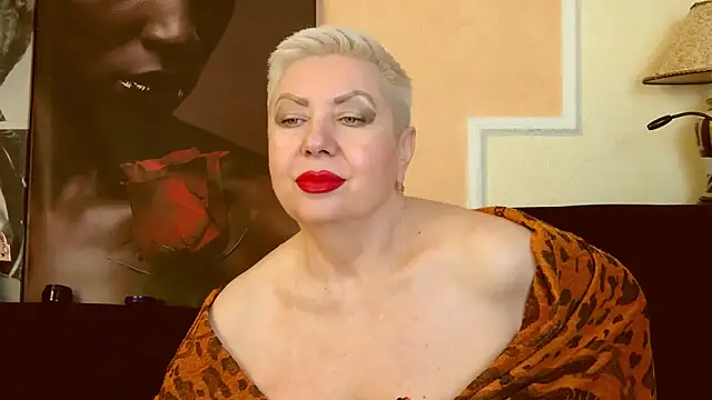 LadyPosh online show from 03-15-25, 04:35