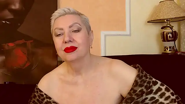 LadyPosh online show from 10-16-25, 08:50