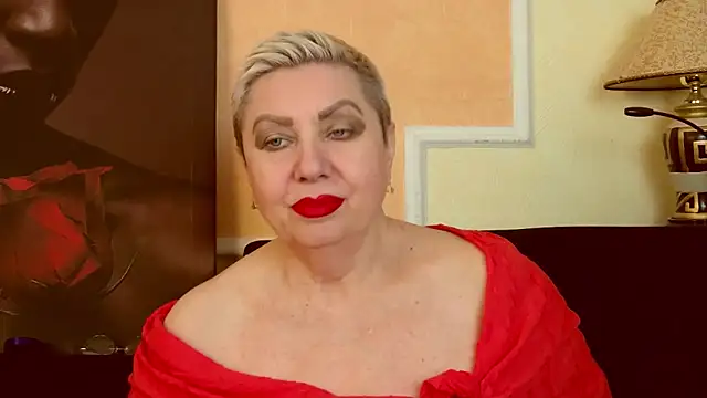 LadyPosh online show from 05-12-26, 06:36