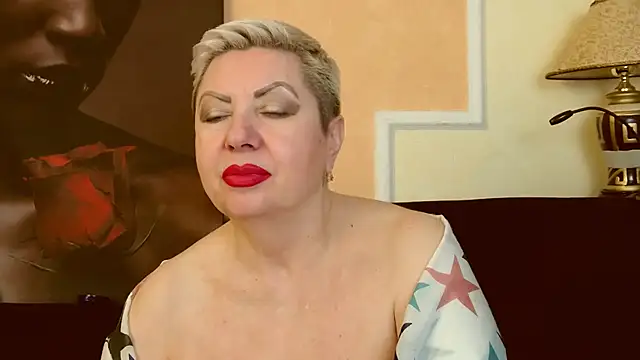 LadyPosh online show from 02-27-25, 01:08