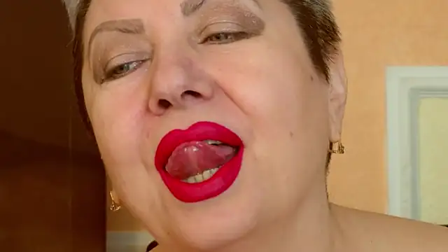 LadyPosh online show from 02-24-26, 09:37