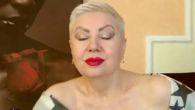 LadyPosh online show from 03-12-25, 09:45