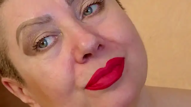 LadyPosh online show from 10-30-25, 09:55