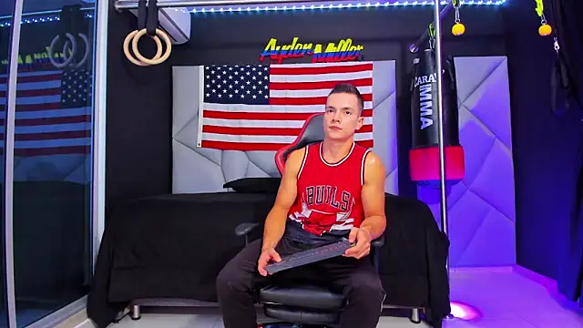 Aydenmiller96 online show from 02-04-25, 03:00