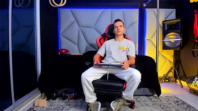 Aydenmiller96 online show from 05-11-26, 05:53