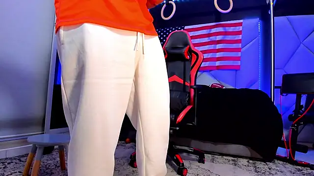 Aydenmiller96 online show from 10-19-25, 03:20