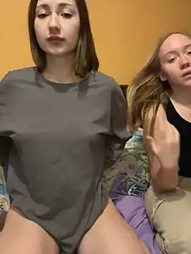 Vralice online show from 02-25-25, 06:12