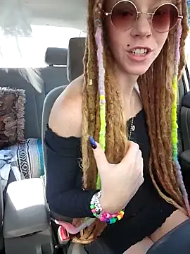 LucidLucy online show from 10-06-25, 02:29