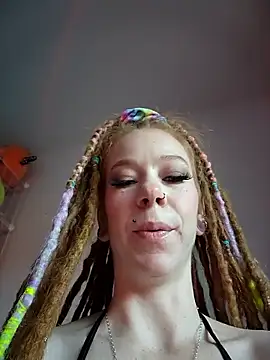 LucidLucy online show from 10-02-25, 12:19