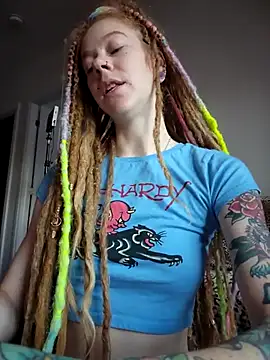 LucidLucy online show from 10-04-25, 11:56