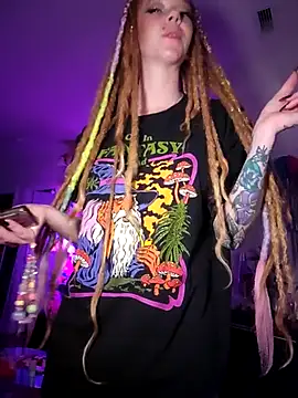 LucidLucy online show from 11-17-25, 07:34