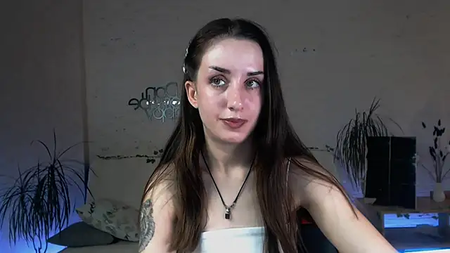 Snapshot of FranceskoJones chatting on 09-10-25, 04:28 FranceskoJones online show from 09-10-25, 04:28