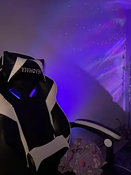 thebrattygoddess online show from 03-10-25, 03:12