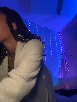 thebrattygoddess online show from 10-31-25, 10:23