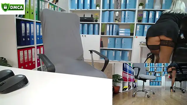 secret-office online show from 03-25-26, 06:13