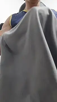 sexy fit guy on cam online show from 12-21-25, 11:38