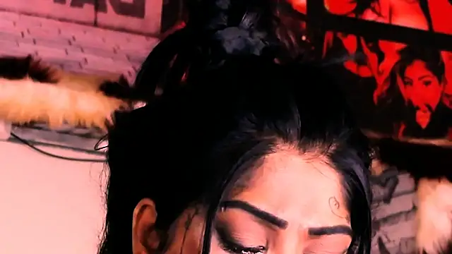 indian dreamgirl online show from 10-15-25, 09:01