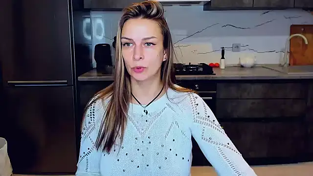 AlexiaDarren online show from 02-17-25, 04:06