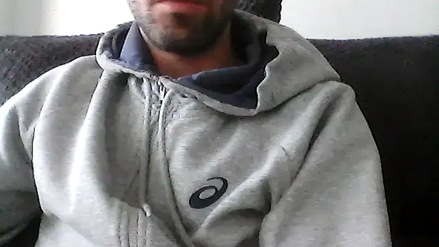 Snapshot of juju156111 chatting on 10-20-25, 01:55 juju156111 online show from 10-20-25, 01:55