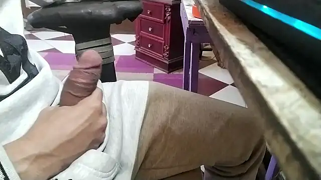 growing20yo online show from 03-19-26, 12:21