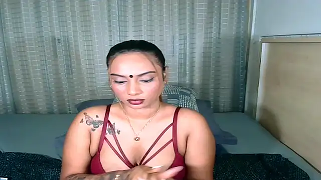 sexyindianchic online show from 02-05-26, 07:21