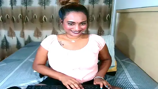 sexyindianchic online show from 03-06-25, 06:05