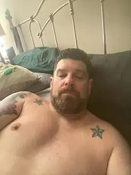 Snapshot of avgman76 chatting on 11-02-25, 08:03 avgman76 online show from 11-02-25, 08:03