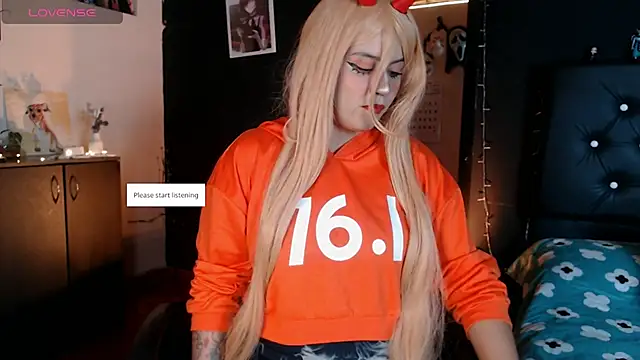 Snapshot of aprildoll chatting on 03-05-25, 03:51 aprildoll online show from 03-05-25, 03:51