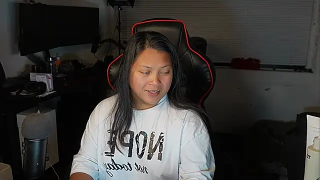 Bubbleliyah online show from 10-08-25, 12:01