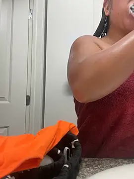 Snapshot of Bubbleliyah chatting on 03-01-26, 10:59 Bubbleliyah online show from 03-01-26, 10:59