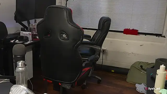 Bubbleliyah online show from 10-06-25, 10:54