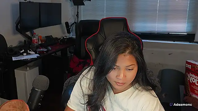 Bubbleliyah online show from 11-12-25, 02:21