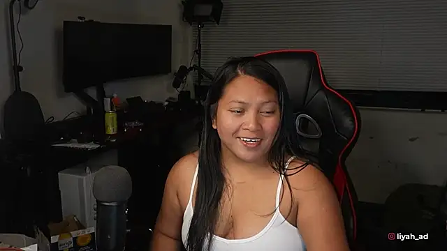 Bubbleliyah online show from 10-28-25, 12:44