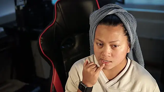 Bubbleliyah online show from 12-29-24, 09:41