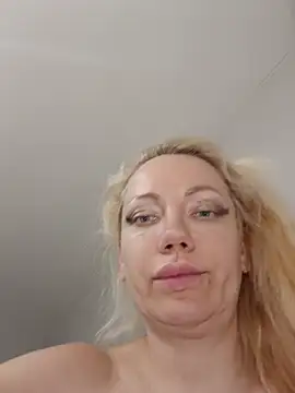 Snapshot of SofiaJoy chatting on 07-09-26, 11:59 SofiaJoy online show from 07-09-26, 11:59