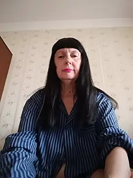 MelanyBanks online show from 06-18-26, 07:29
