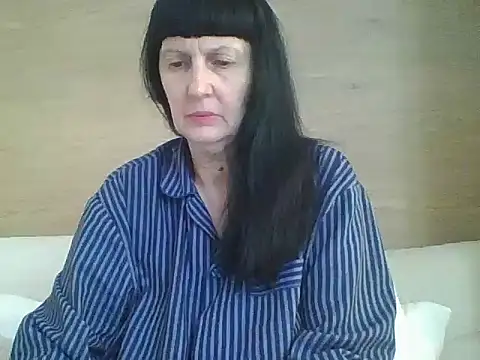MelanyBanks online show from 05-12-26, 05:15