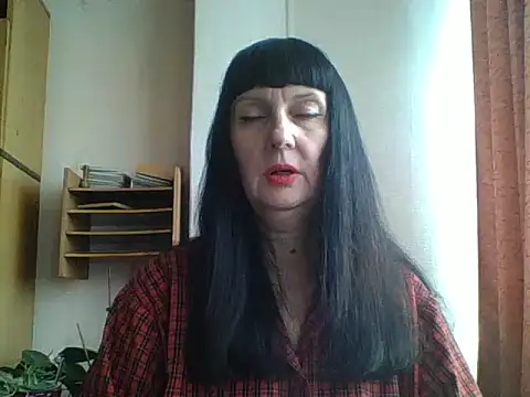 MelanyBanks online show from 10-13-25, 07:43