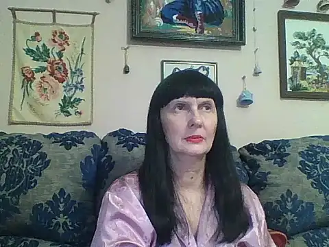 MelanyBanks online show from 04-01-26, 01:52