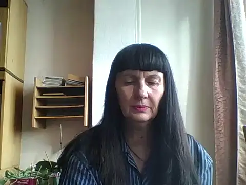 MelanyBanks online show from 10-31-25, 10:23